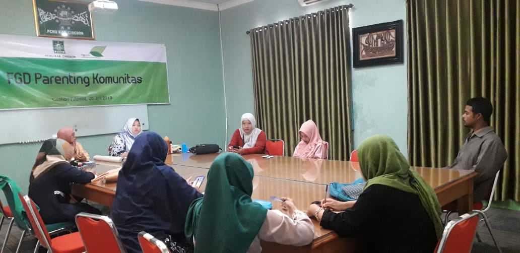 LKKNU Cirebon Gelar FGD Parenting Komunitas