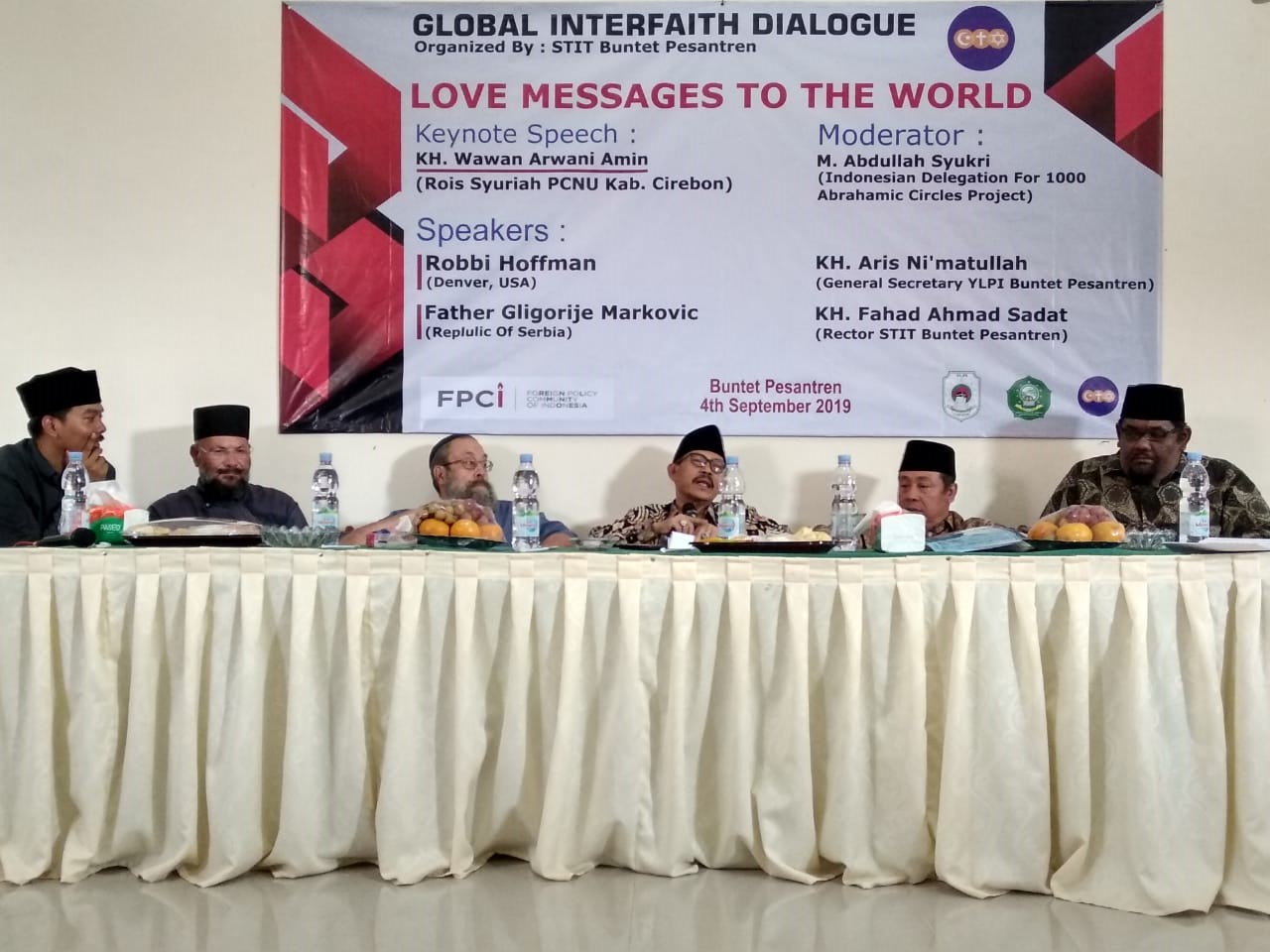 Dialog Internasional Antar Agama, Rois Syuriyah PCNU Kabupaten Cirebon Serukan Perdamaian