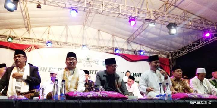 Peringati HSN 2019, Ribuan Warga Padati Tabligh Akbar dan Santri Bersholawat di Kabupaten Cirebon