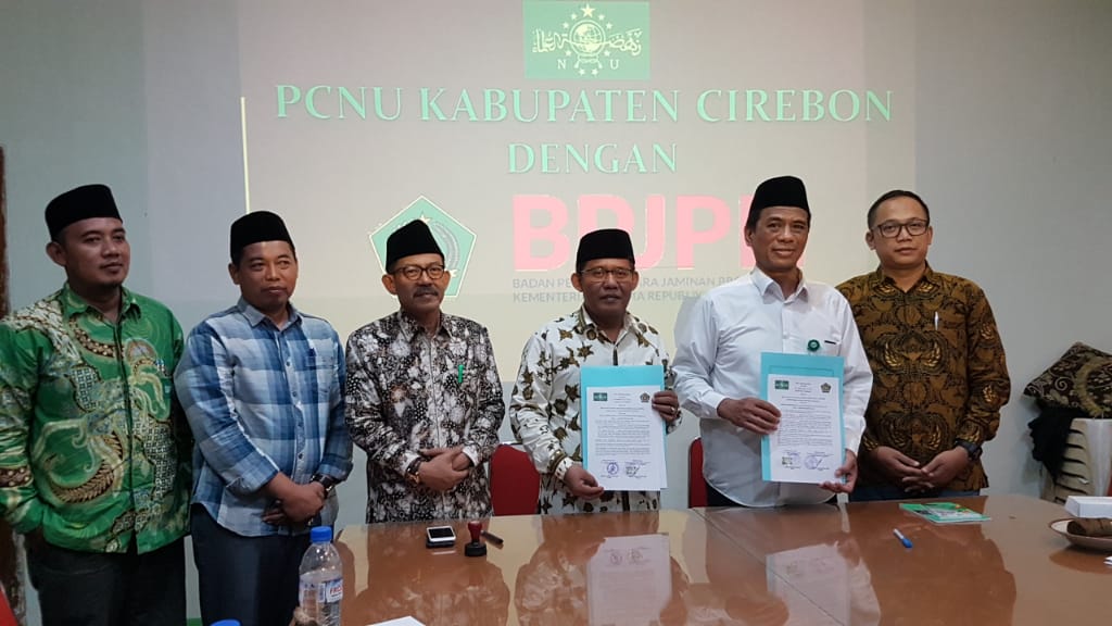PCNU Cirebon Teken MoU dengan Badan Halal Kemenag RI