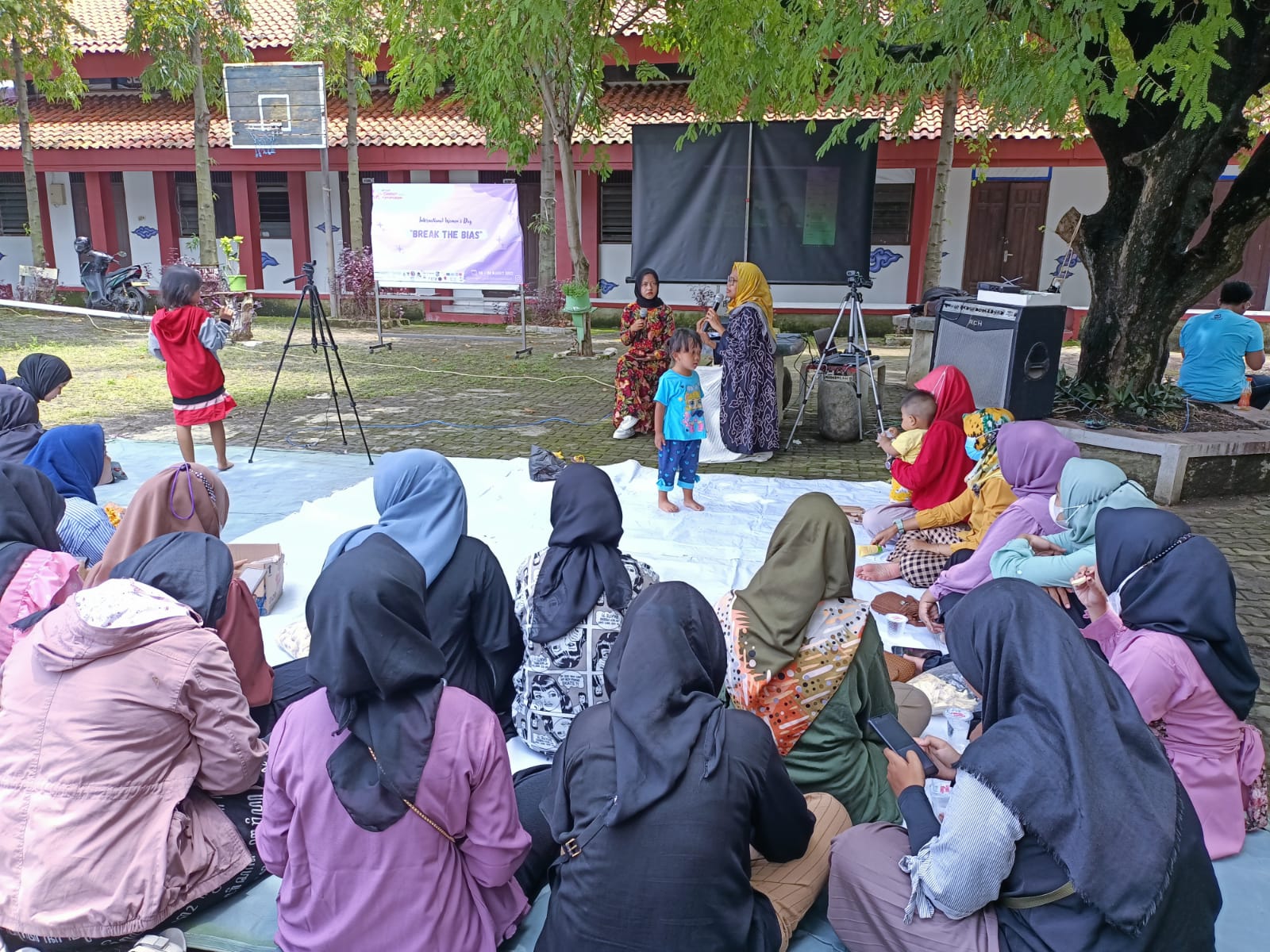 PC Fatayat NU Kab. Cirebon Peringati International Women’s Day