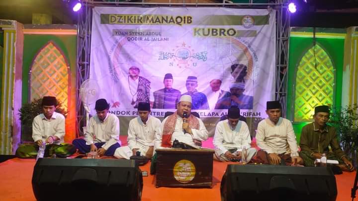 Pondok Pesantren Al Marifah Gempol Gelar Manaqib Kubro Rutin