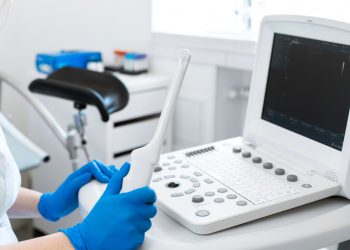 Hukum Melakukan USG Trasnvaginal saat Berpuasa