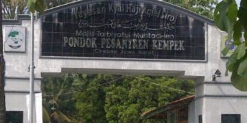 Resep Semangat Dakwah bil Medsos ala Media KHAS Kempek