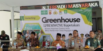 LPBI NU Kabupaten Cirebon Luncurkan Program Green House dan Bagikan 3.500 Bibit Cabai